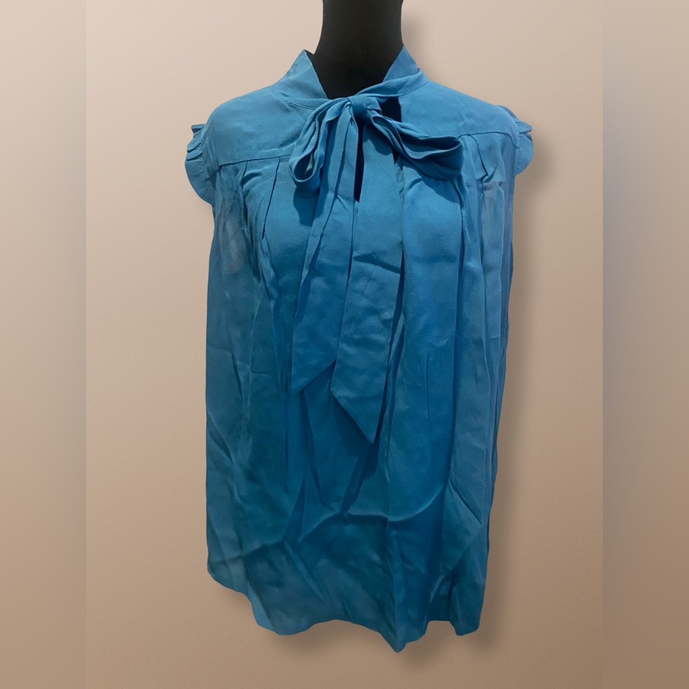 LLBean Sleeveless Tie-Neck Blouse